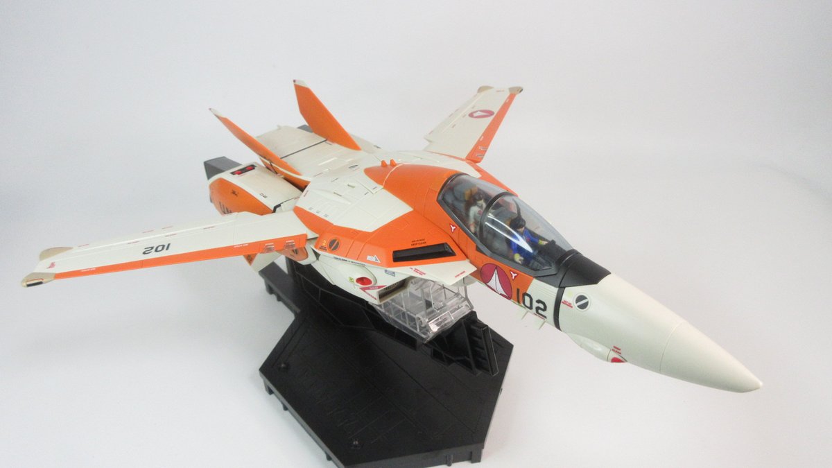 マクロス玩具レビュー】 輝・未沙 編！ DX超合金 VT-1 スーパー