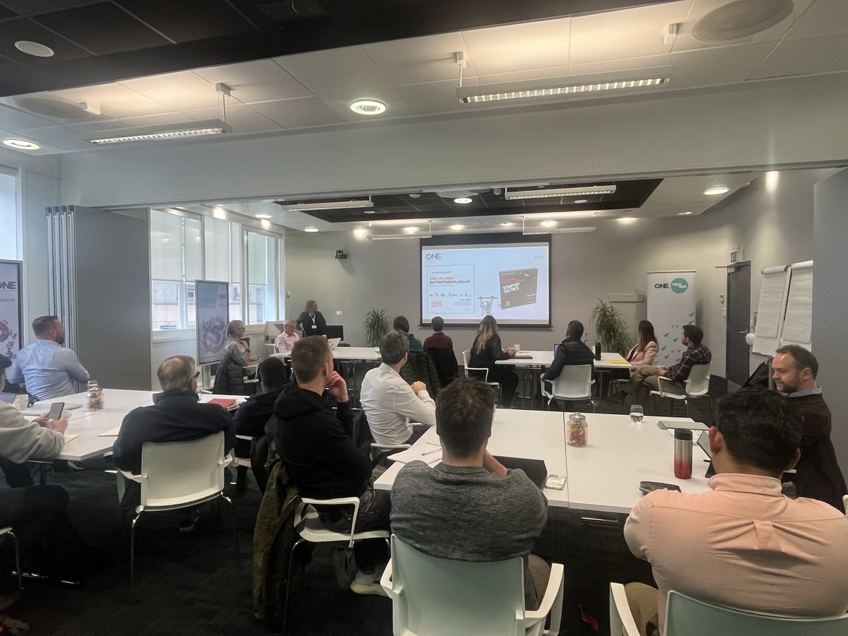 Need a venue for your upcoming meeting or event?🏢🤝💻

#ONETechHub has spaces accommodating 8 to 120 people for exhibitions, drinks receptions, workshops, lunch and learn sessions or conferences.

Learn more or get in touch with the team here: lnkd.in/eG4Pqmy6