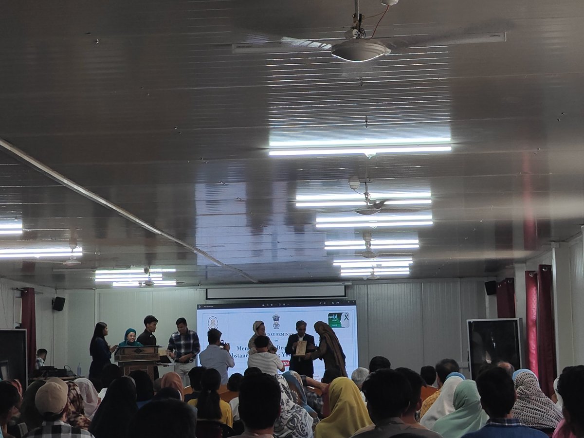 AsifChomal's tweet photo. One Day Seminar 
              On 
Mental Health Drug Abuse and Substance Use among Youth in Ladkah. https://t.co/gBQqe7dN6B