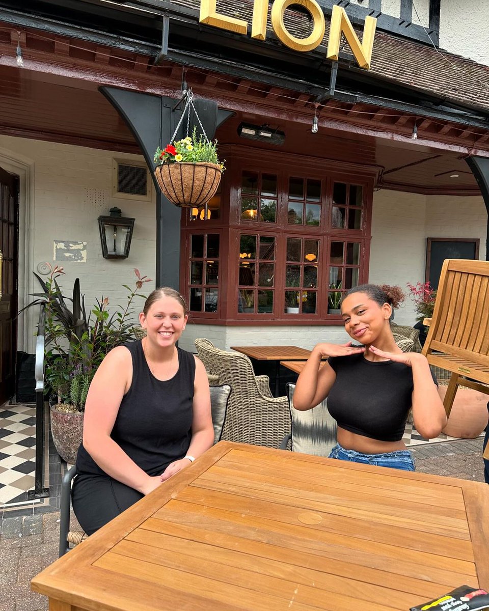 Just a few more days until we unveil our latest transformation and boy is it a goodie. Swipe through for a sneak peek 👀

📍 <a href="/redlionyoungs/">The Red Lion</a>

#Refurbishment #YoungsPubs #Radlett