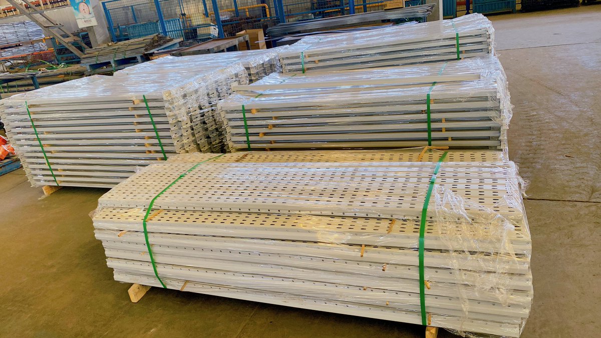 MiahStorageRack's tweet photo. More warehouse storage racks, manufacturing ourselves https://t.co/PQ1VZFeuRy