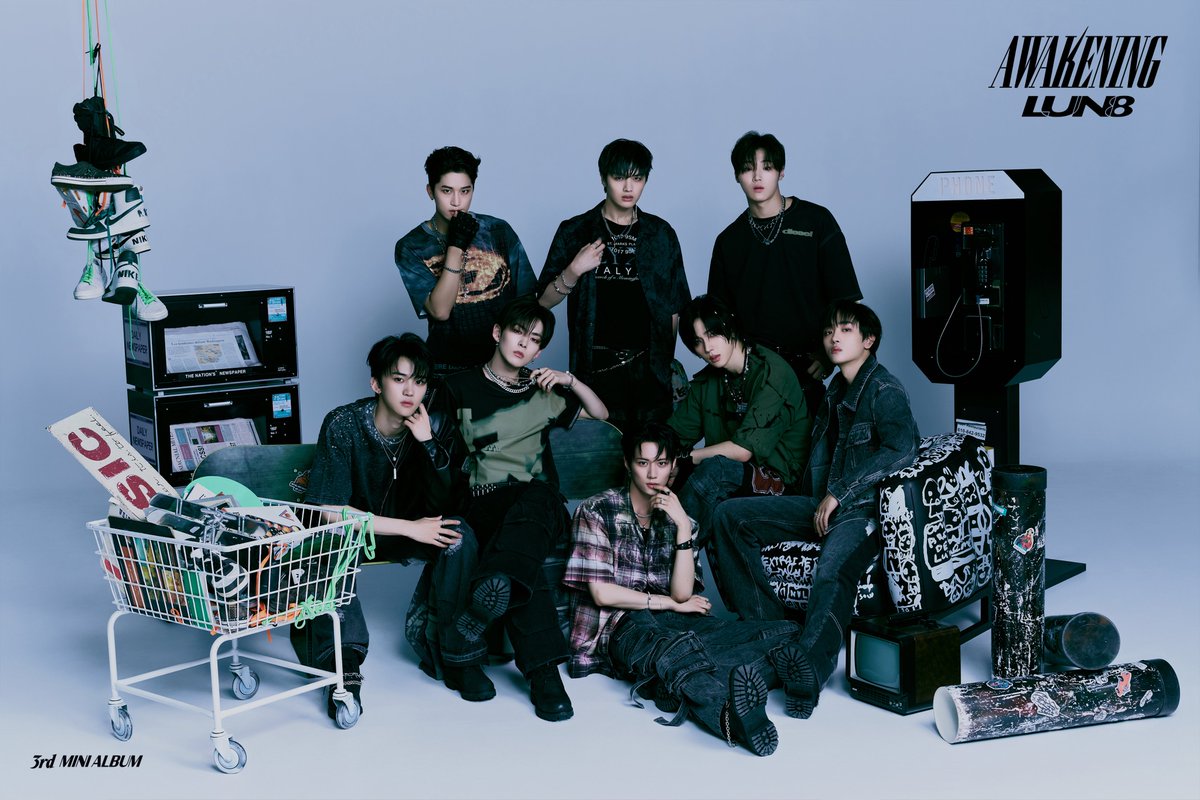 [#루네이트]
LUN8 3rd Mini Album <AWAKENING>
Concept Photo
HIP. ver #GROUP😌

2024.08.14 RELEASE
#LUN8 #AWAKENING