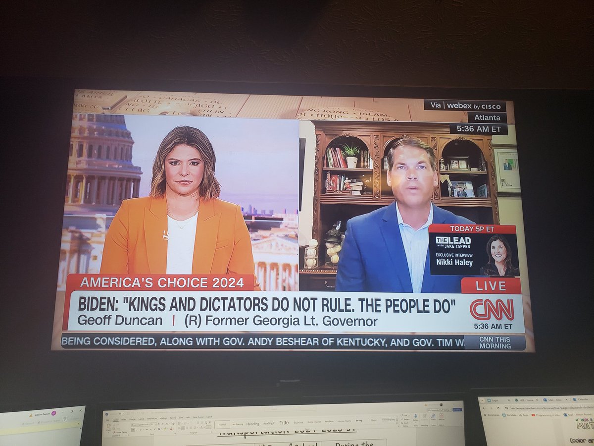 🐝Joy Russell🐝 tweet media