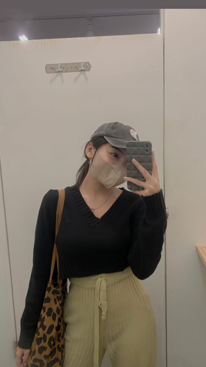 FITRINUR0404's tweet photo. Merapat sayang ready
Masih kosong beb.💯❤️
Sini aku temenin yuk beb 💦

Info  rate 📩
DM aja say 

#availdepok
#BOdepok
#BOjakarta
#bojakartaselatan 
#bispakdepok
#bisyardepok 
#bodepokmargonda
#includedepok
#openbodepok https://t.co/mQRWlLArTY