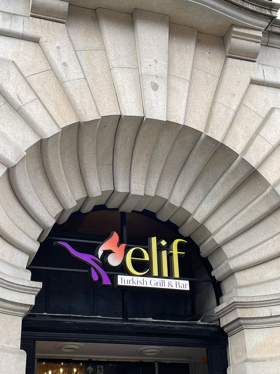 Elif Castle St tweet media