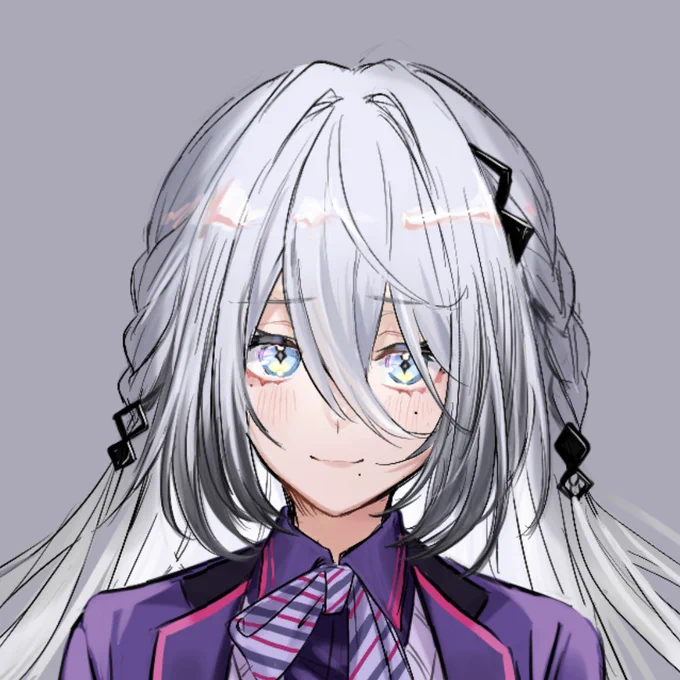 お顔潰れちゃったや