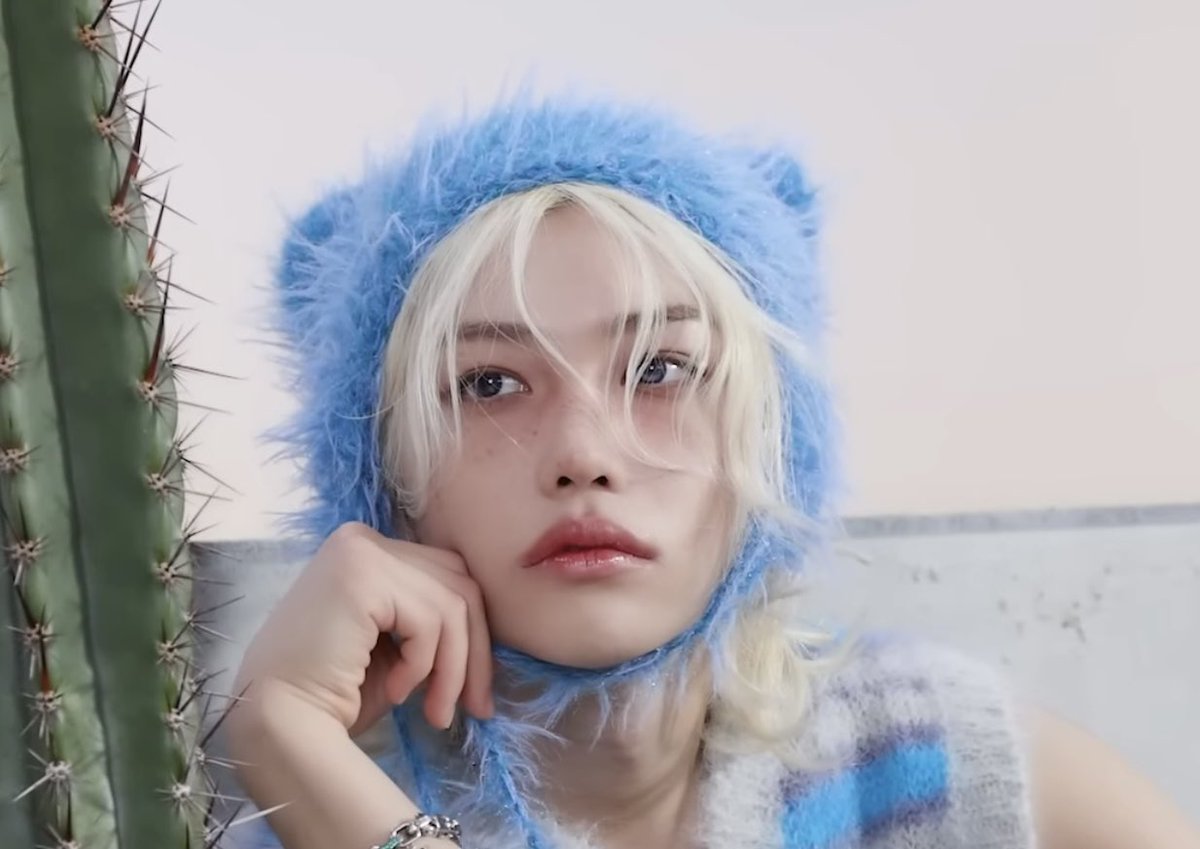 valrani_skz's tweet photo. this felix era is everything https://t.co/iMrtw71EfV