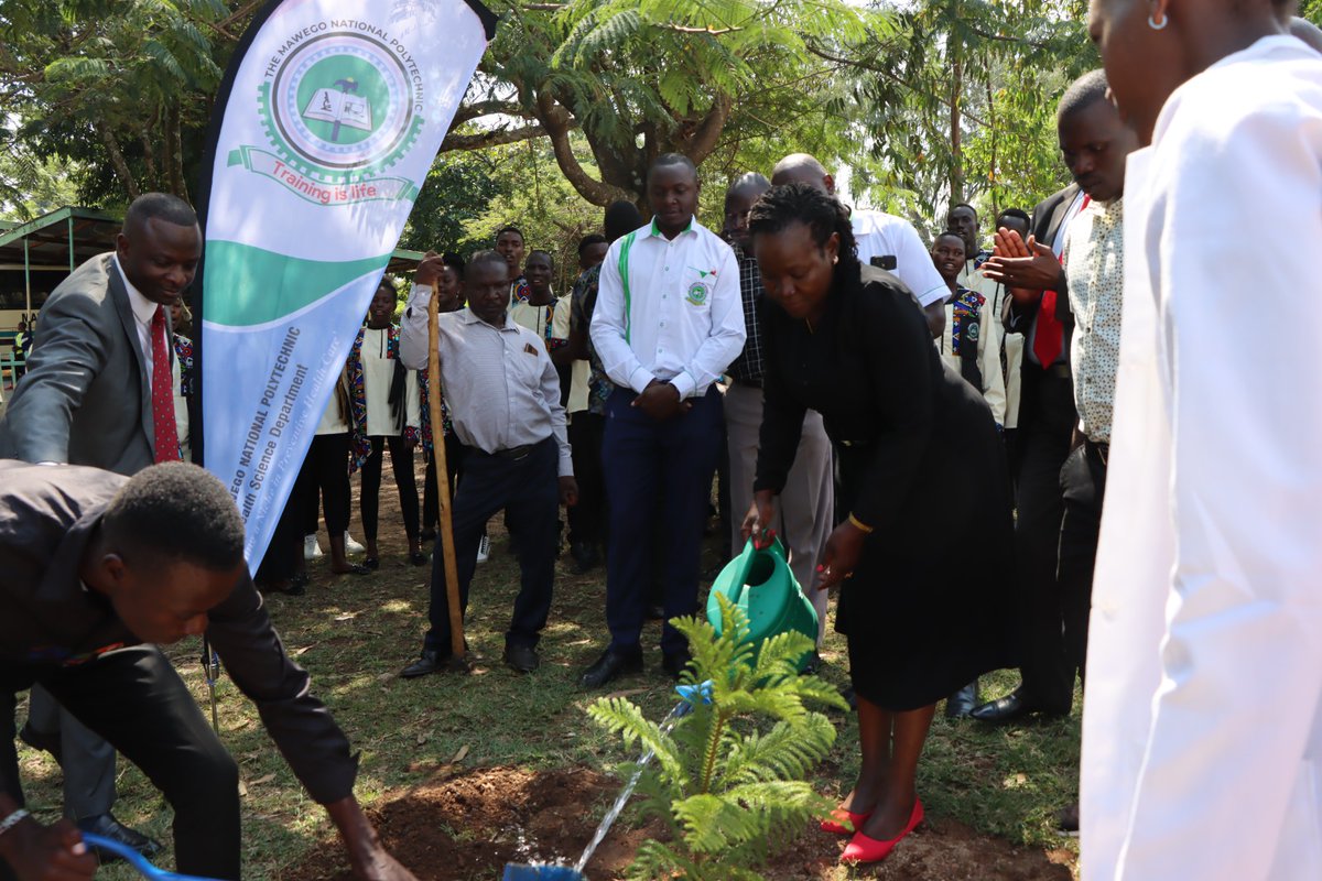 Muoria_Dr's tweet image. It is commendable that  Technical Vocational Education and Training has taken shape across all regions as a front runner in imparting the requisite skills to the young people of this nation.

I had an opportunity to visit the Mawego National Polytechnic for a spot check on CBET…