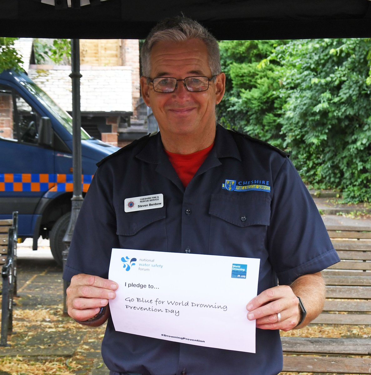 Staff and partner agencies around Cheshire have come together to pledge their support for World #DrowningPrevention day. 

Anyone can drown, no one should. orlo.uk/waVMu