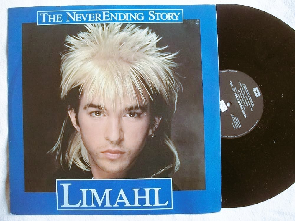 Kabeto_b's tweet image. En 1984, se lanza &quot;The NeverEnding Story&quot; canción producida por #GiorgioMoroder e interpretada por #Limahl.  Tema principal de la película del mismo nombre. Se publicaron dos versiones, una en ingles y otra en francés. Fue #1 en casi toda Europa.📽️