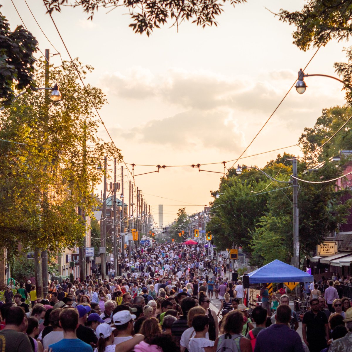 We are so excited to see you dancing in the streets! Over 35 bands, tons of vendors and local businesses, food trucks and more!!

Street closes at 6pm, bands start at 7pm. Tonight until Saturday 7pm-11pm each night 🌟

📍Queen Street East between Woodbine and Beech
Free