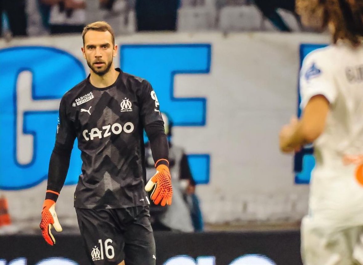 🔵⚪️🇪🇸 Olympique Marseille consider Pau López out of Roberto de Zerbi project and they keep working on his exit.

Como deal completely OFF after request to cover part of the salary rejected by OM plus player side final decision after one season loan, rejected too.
