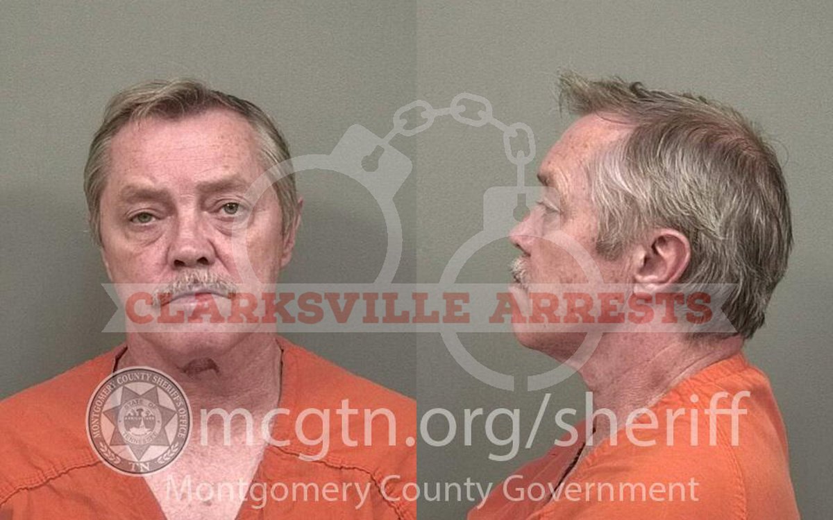 MoCoArrests's tweet image. Ronald Lee Hundley was booked into the #MontgomeryCounty Jail on 07/12, charged with #UnlawfulCarry #OpenContainer #SuspendedLicense. Bond was set at $12,500. #ClarksvilleArrests #ClarksvilleToday #VisitClarksvilleTN #ClarksvilleTN
