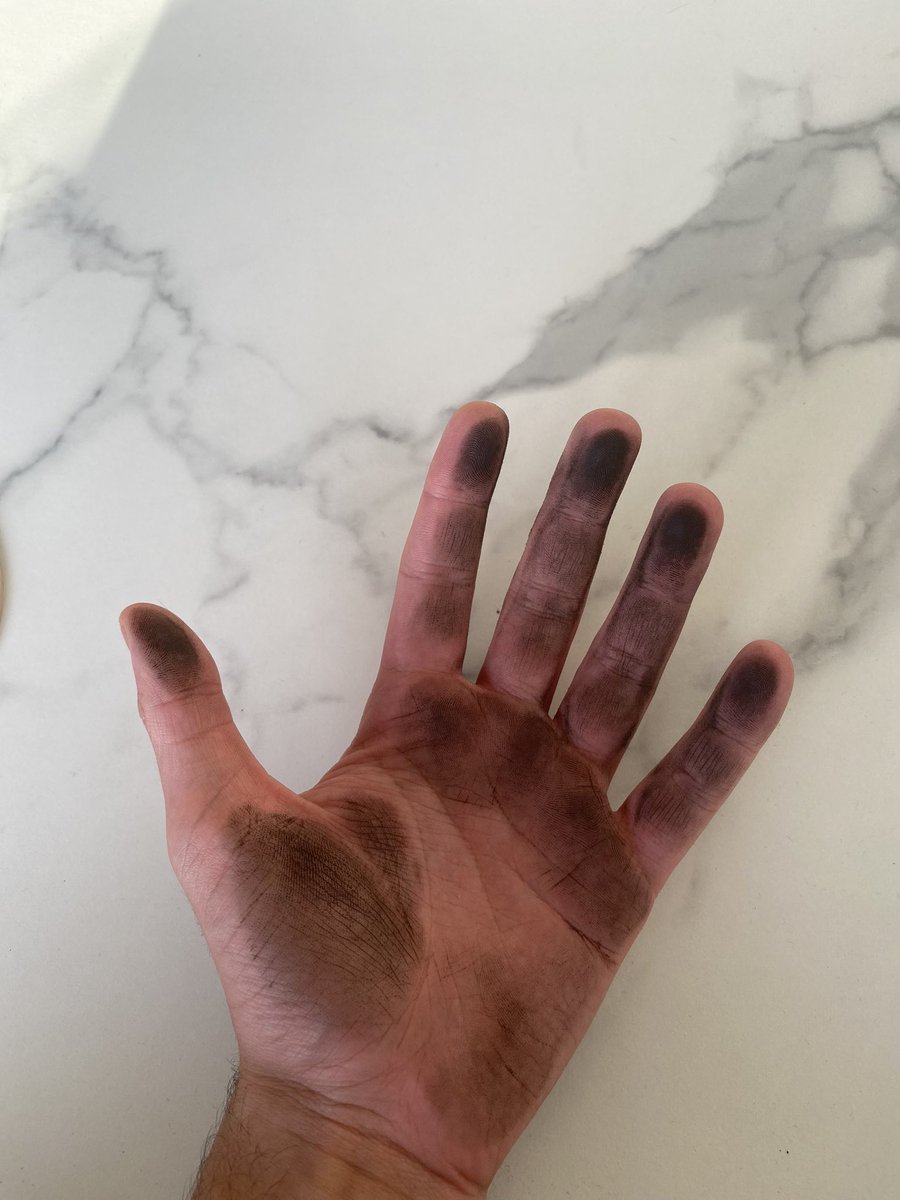 LithgowTodd's tweet photo. @H_H_Gray Meanwhile this is what I have to wipe off the chairs on my balcony every weekend (live near the ring road) https://t.co/2dpnMbrqzz