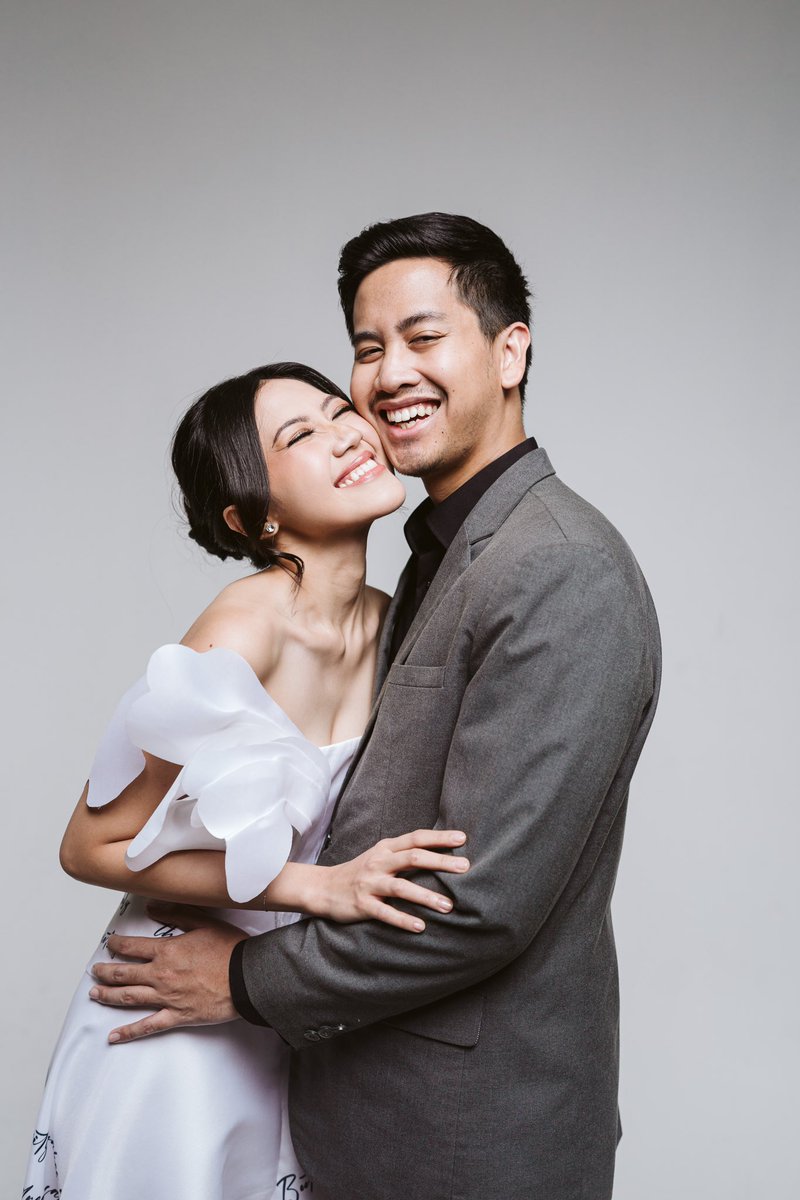 Shasa Zhania tweet media