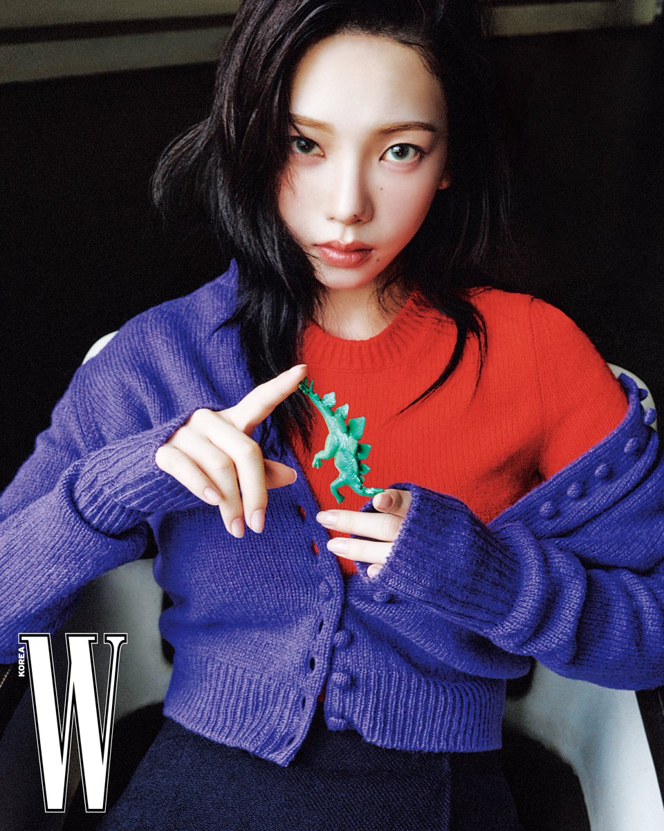 KARINA X PRADA 🍂

📸 W Korea

#aespa #æspa #에스파
#KARINA #카리나
#Wkorea #PRADA