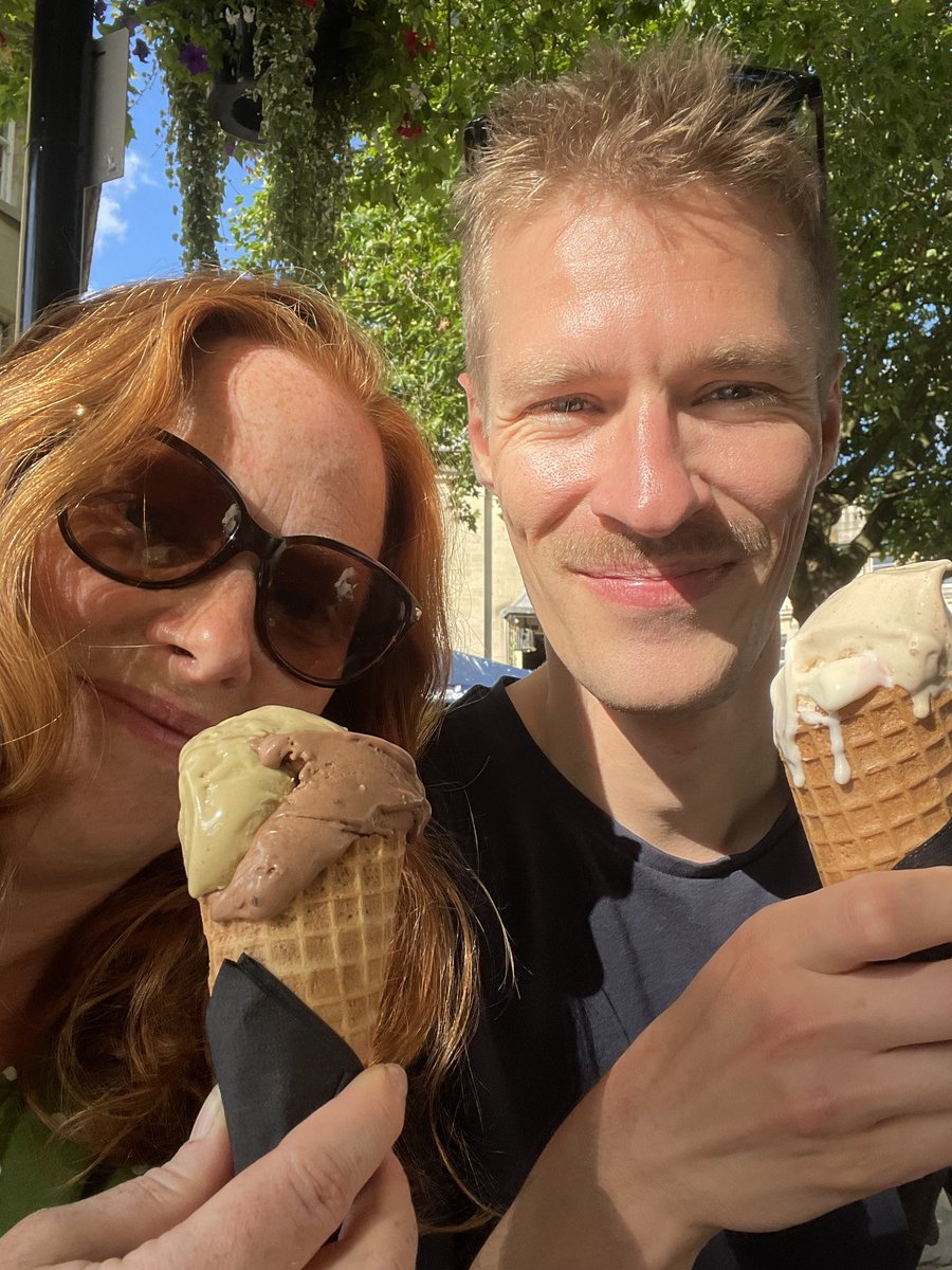 Dr Emma Denham 👩🏻‍🦰🧬🧫🦠👩‍🔬🔬🥳 tweet media