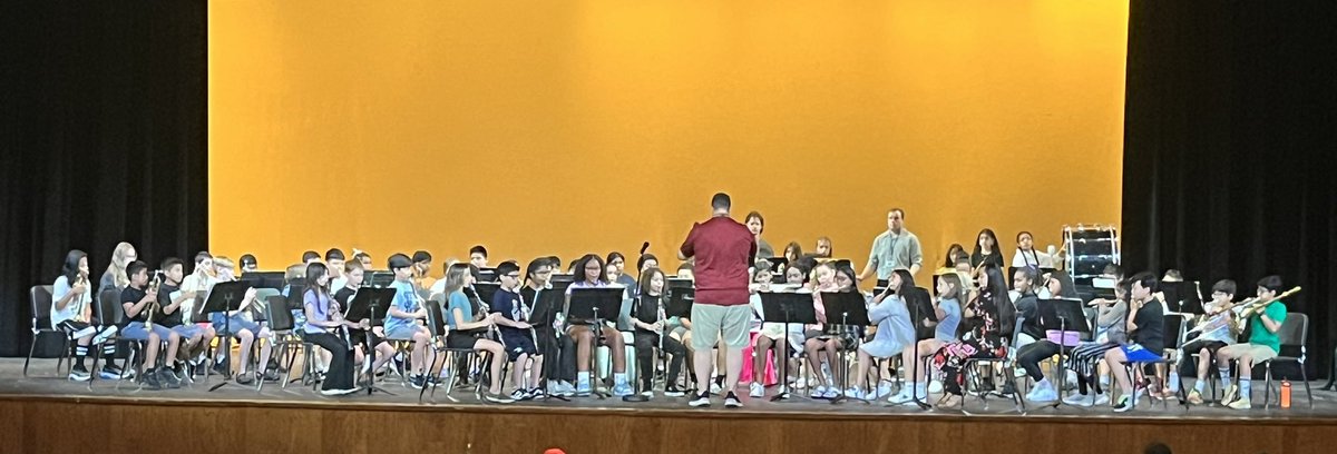 Katie Minto (@mrskatieminto) on Twitter photo Got to hear our summer instrumental programs perform at their EWRSD Summer Concert. Great job by all the students and staff who practiced and put it together during the past 4 weeks! ๐ถ๐ผ๐ต<a href="/EWRSDK12/">East Windsor Regional Schools</a> <a href="/mrs_sfelicetta/">Samantha Felicetta</a> Got to hear our summer instrumental programs perform at their EWRSD Summer Concert. Great job by all the students and staff who practiced and put it together during the past 4 weeks! ๐ถ๐ผ๐ต<a href="/EWRSDK12/">East Windsor Regional Schools</a> <a href="/mrs_sfelicetta/">Samantha Felicetta</a>