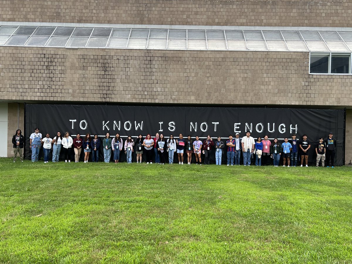 SAISD_AVID's tweet photo. Day 5: Last stop at Hampshire College @SAISD_CI @SAISDthePost @SAISDFoundation @ALA_SAISD @SAISDBrackHS @SAISDBurbankHS @SAISDEdisonHS @Fox_Tech_HS @SAISDHighlands @SAISDLanier @JeffersonSAISD @SAISDStPhilips @SAISDSamHouston @TravisSAISD @ywlasatx https://t.co/RAfdU48eR1