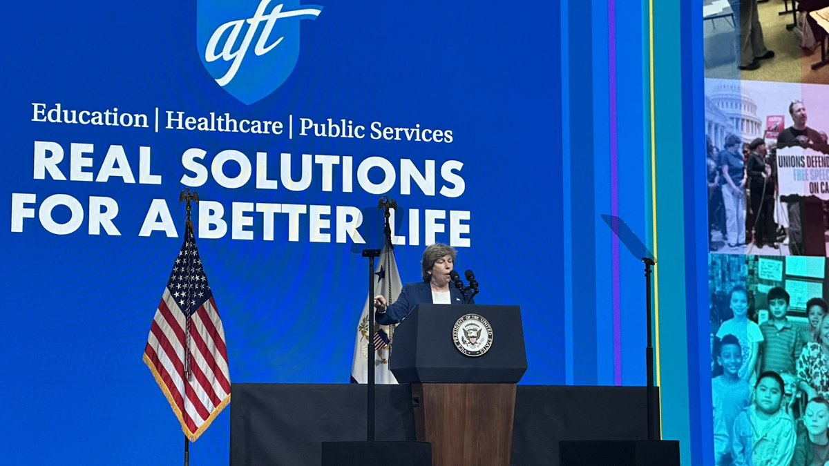 kmclyons's tweet image. “This is the most pro-labor, pro-family, pro-public education administration ever…” -@rweingarten @AFTunion #RealSolutions