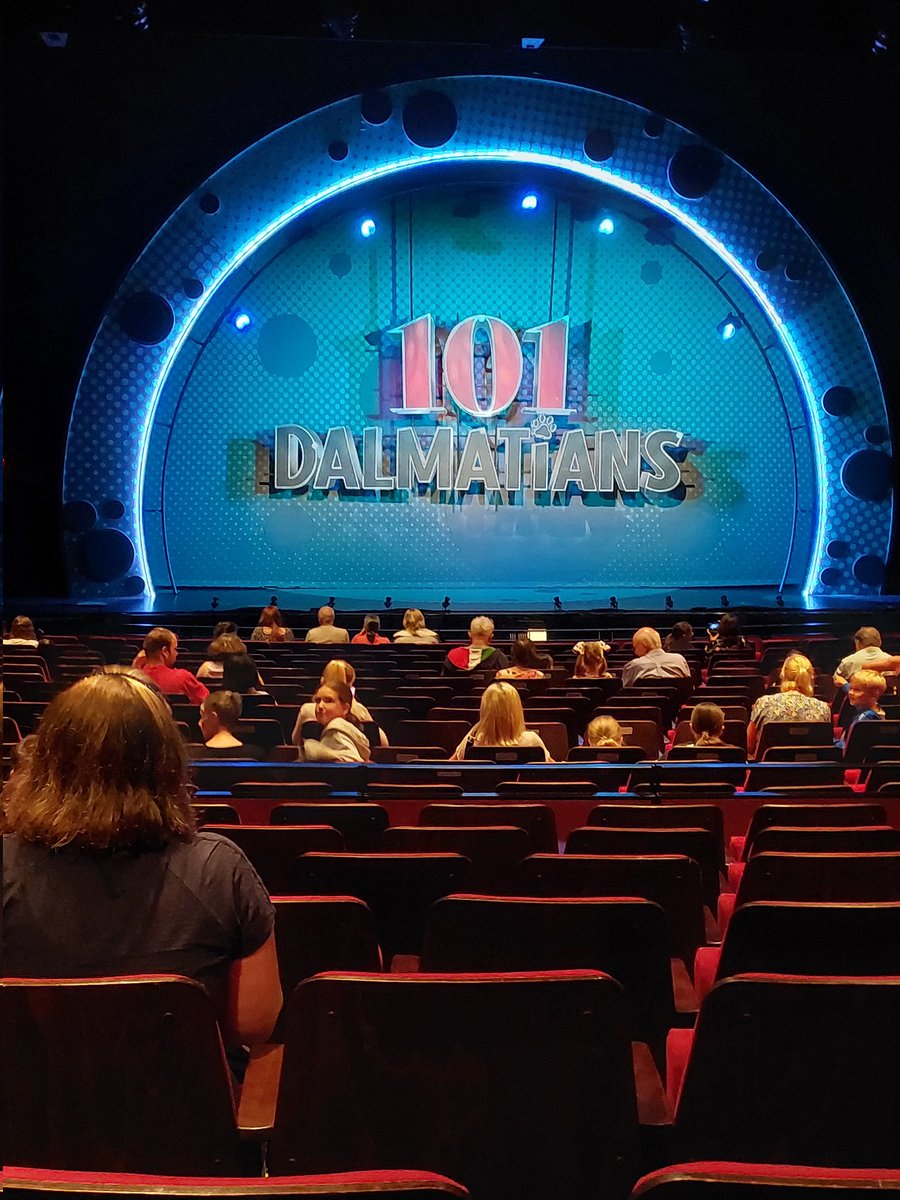 Just  seen the brilliant <a href="/shindooo_12/">Lindo</a> in 101 Dalmatians <a href="/CurveLeicester/">Curve</a> 😃👏
