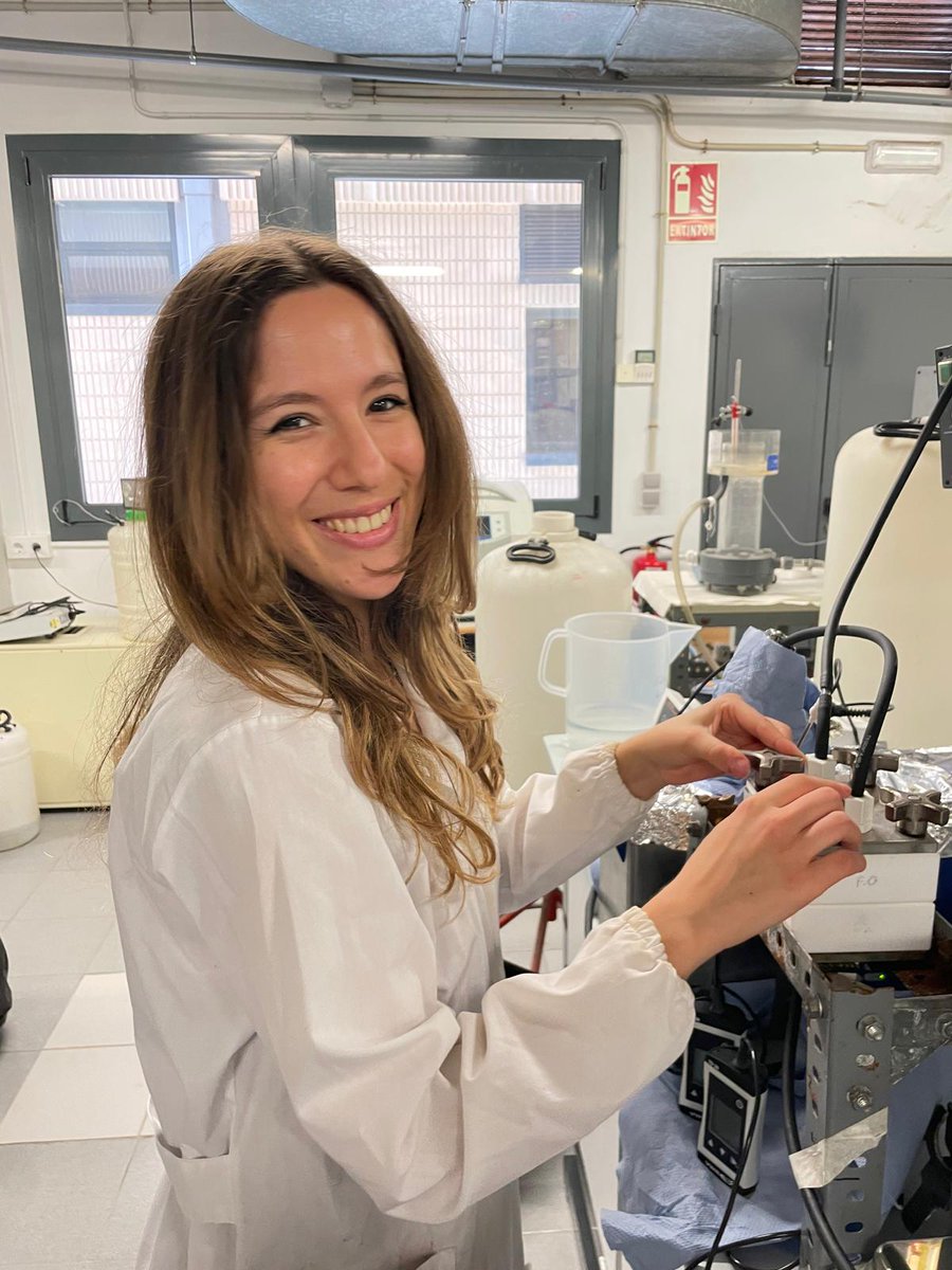 This week we say goodbye to 👩‍🔬Alessia, student at <a href="/polimi/">Politecnico di Milano</a>, after being with us for 6 months collaborating with the BIOACTIVES project of the <a href="/generalitat/">Generalitat</a>. She studied the recovery of high-added-value compounds from orange peel with membrane process 🍊. Good luck in what's next!