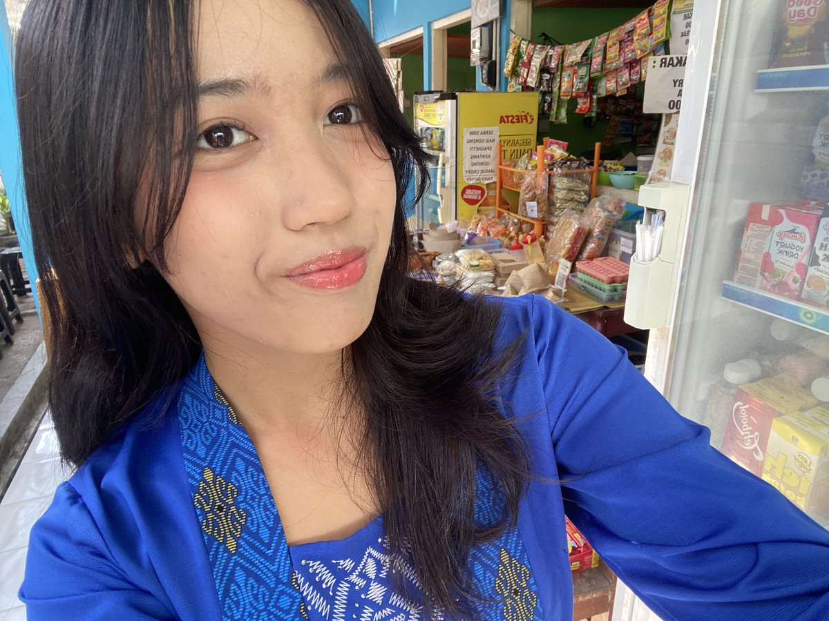 prsimary's tweet image. hariini kamis pon ^____^ ada yg pake gagrak juga tidak gusy ^___^