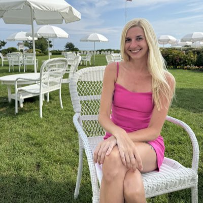 Caitie (@hammlittle) on Twitter photo twas time for a change #NewProfilePic twas time for a change #NewProfilePic