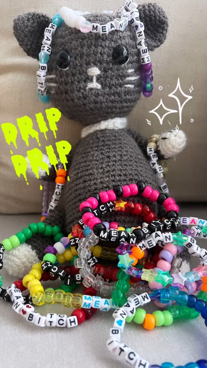 I made a stack of new Mean Bitch bracelets for the show tonight in London with #SofiaIsella 🫶 Come to the merch booth if you wanna join the club. I’m on at 8 at <a href="/CamdenAssembly/">Camden Assembly</a>