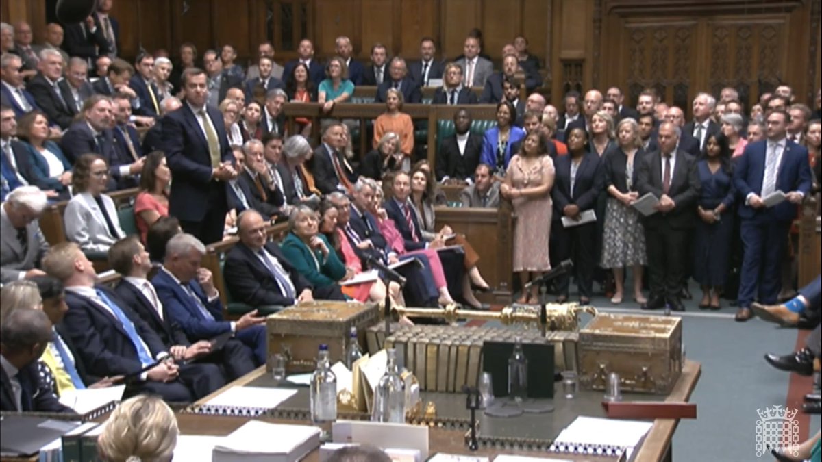 TaiwoOwatemi's tweet photo. 🌹 Very exciting to attend the first PMQs with @Keir_Starmer as PM yesterday! https://t.co/fKaPdTkMHT