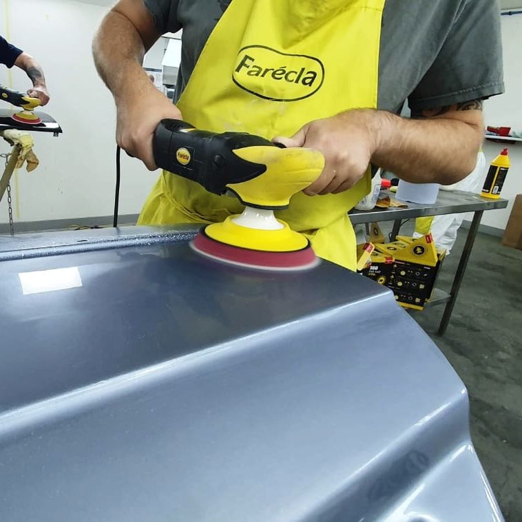 For optimum performance in polishing out P1500 sanding scratches, the G Mop Super High Cut Pad, in conjunction with G360 Super Fast Compound, reduces the need to use P3000 sanding discs which saves time and money.

See more about G360 - l8r.it/dONR
