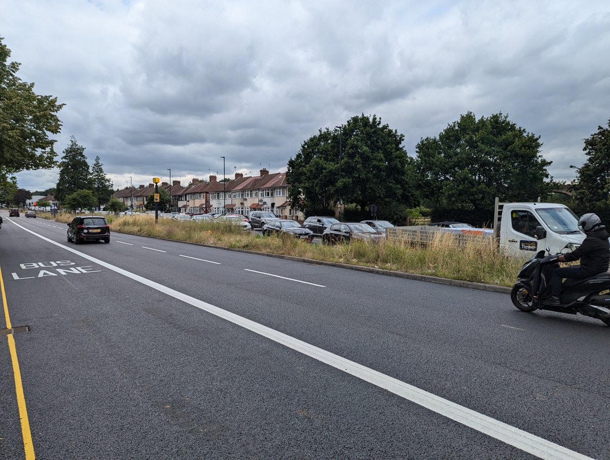 West-bound, the council is proposing that cyclists share a lane with buses and ambulances. 
 
This is despite TfL guidance stating:

“On bus routes where there is room, we will install segregated lanes… where there is not room, we will use alternative forms of separation.”