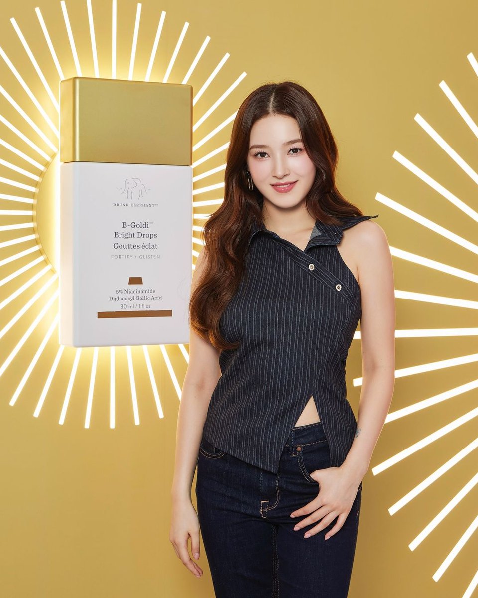 AltCareless's tweet photo. 10s ACROSS THE BOARD. 🌟
B GOLDI-n like #NANCY when you use Drunk Elephant. #barewithus
HEALTHY, GLOWING, MOISTURIZED.✨ https://t.co/t6BpX5mFmV