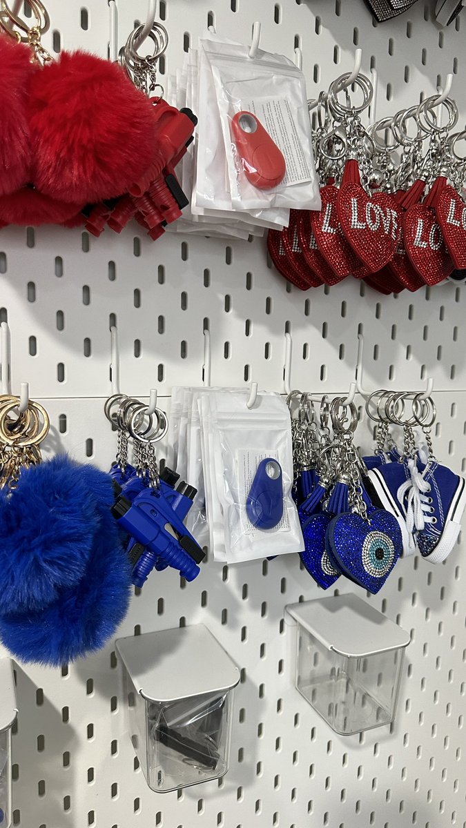 divoncreations's tweet photo. Keychain set you need before your next road trip. Comment “me” for purchase details. #keychains https://t.co/cQECsokNGq