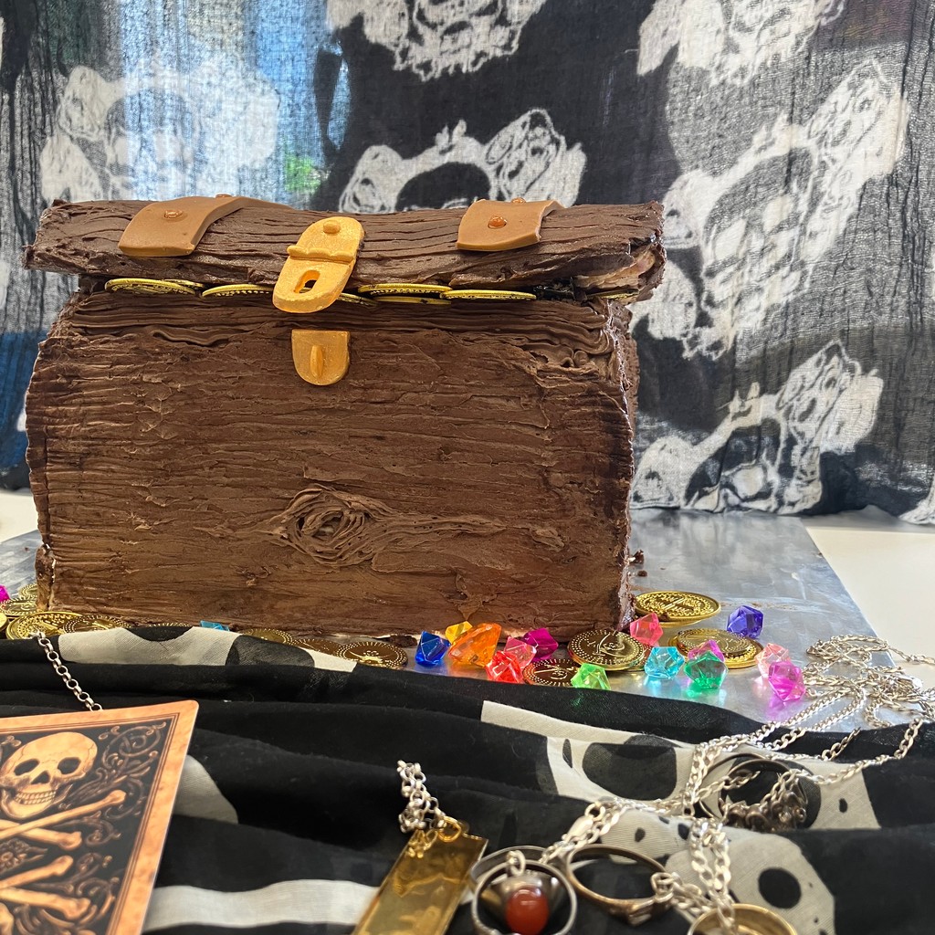 We’re not just pirate themed in the Caves! The cafe are getting in on the pirate action with themed sweet treats!