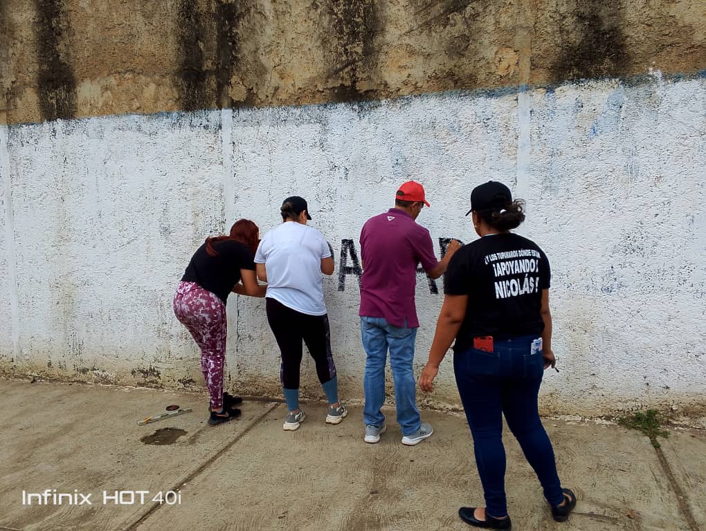 Altagracia de Orituco está en Pinta!
La sultana de Guarico también está #PintandoVictoria.

Esté 28 de Julio la Victoria es nuestra #VotaTupamaro Arriba y la Izquierda 🔴 ⚫ 🇻🇪 🫶.

Con <a href="/NicolasMaduro/">Nicolás Maduro</a> Somos Paz y Esperanza 🫶

<a href="/dcabellor/">Diosdado Cabello R</a>
<a href="/JoseGVielmaMora/">Vielma Mora</a>