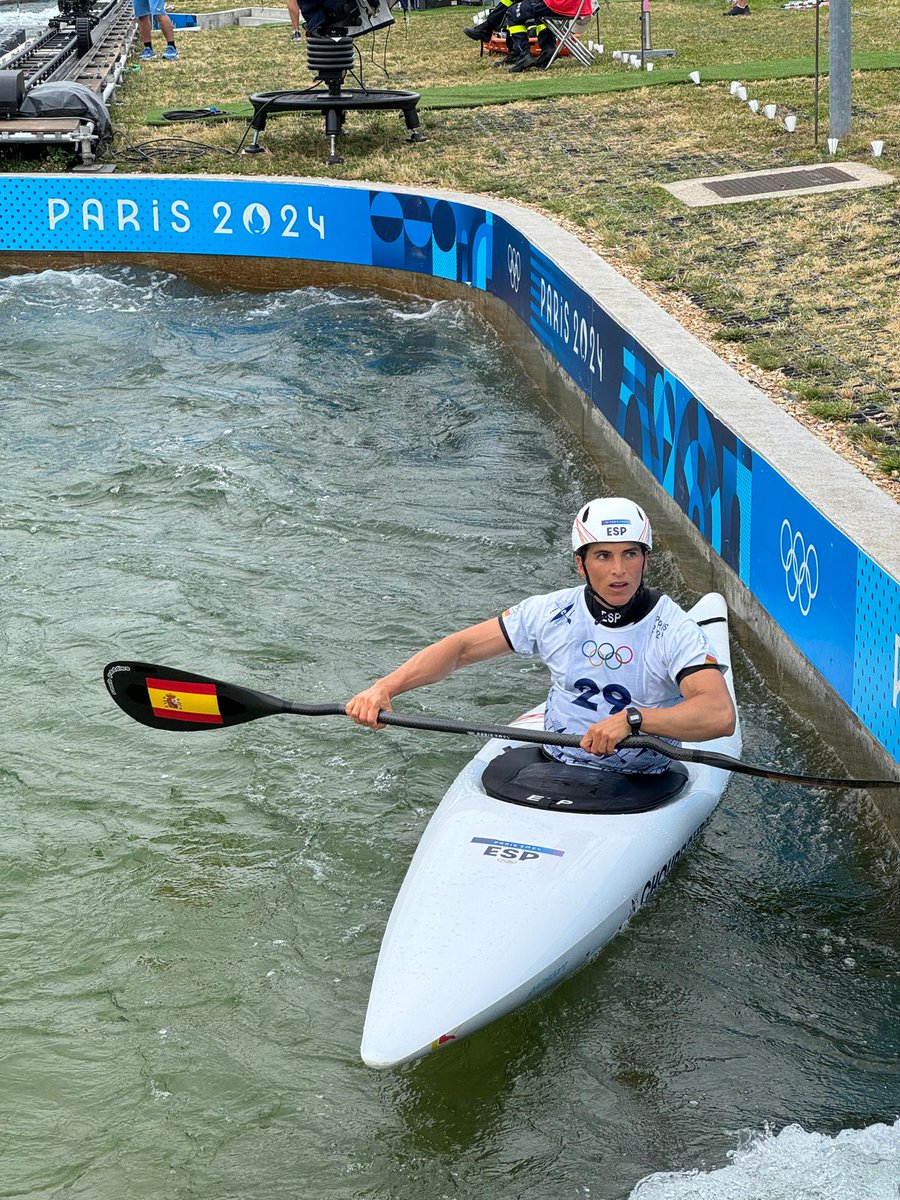 BATbasqueteam's tweet photo. #Paris2024 Eslalomeko piraguistek beste entrenamendu jardunaldi zorrotza dute gaur Vaires-sur-Marne kanalean. Goizean Maialen Chourraut eta Miren Lazkano aritu dira eta arratsaldean Pau Echaniz gehituko zaie. https://t.co/zqLA7mLZbz