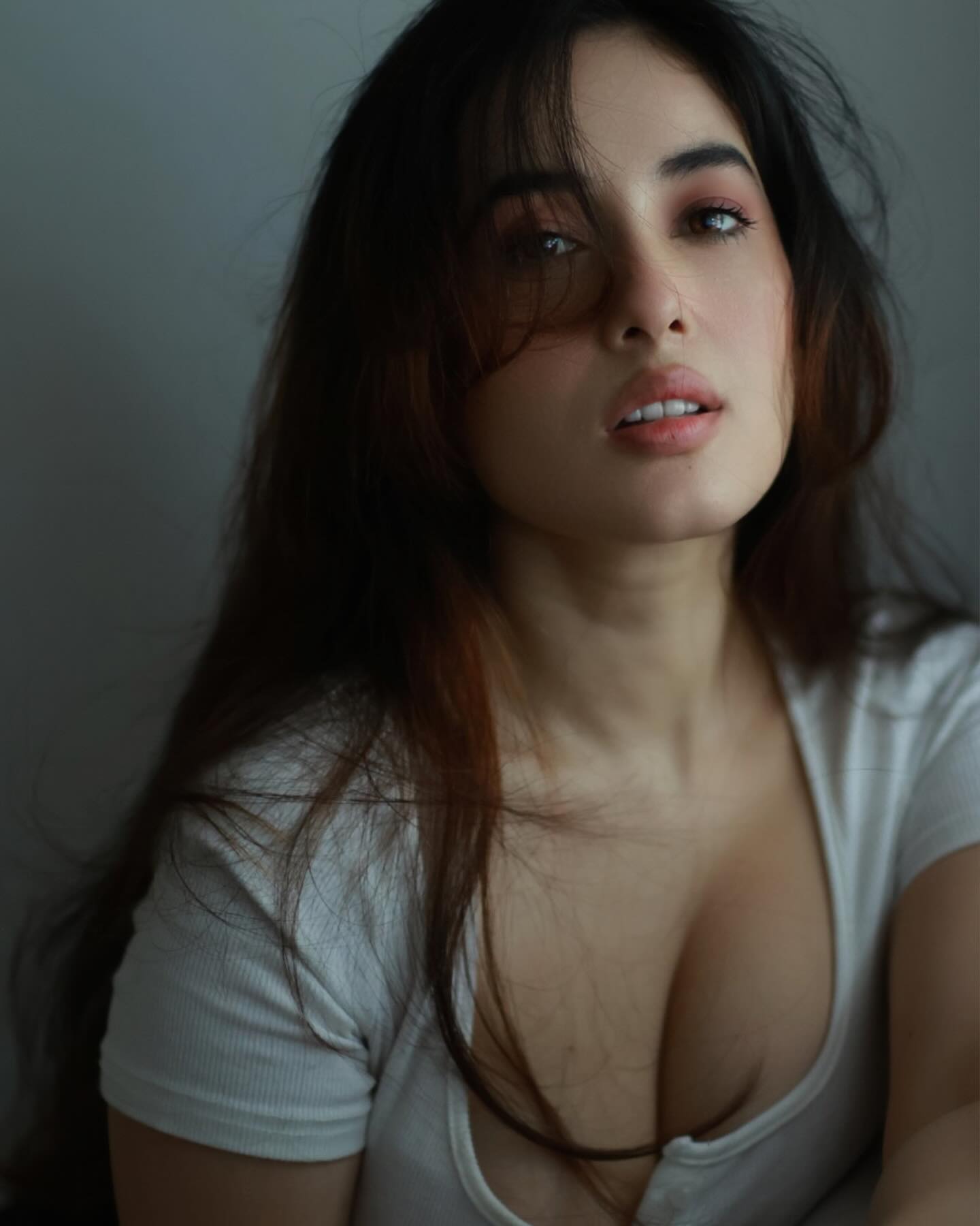 GTVJpwKaUAAjsa9?format=jpg&name=large