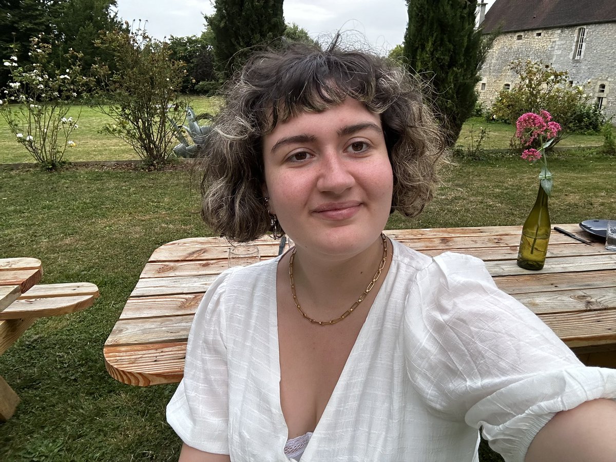 kate ✨ tweet media