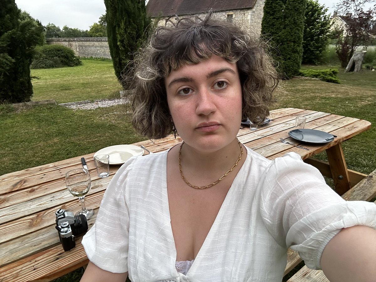 kate ✨ tweet media