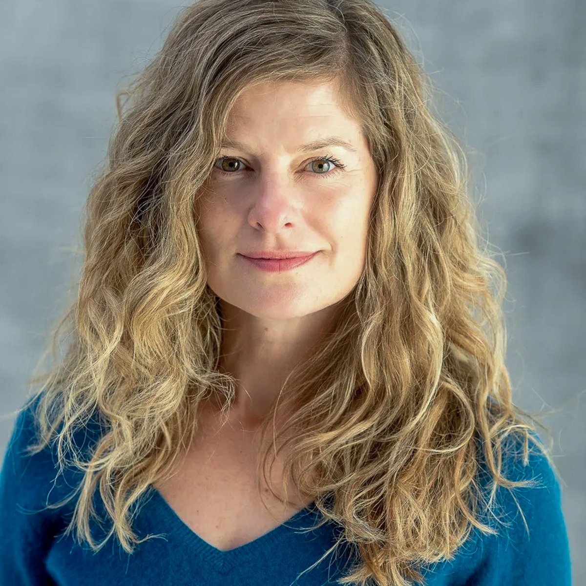 DartmouthDickey's tweet photo. We're thrilled to announce that @lizzyshackelfor has joined us as Senior Policy Director after a distinguished career as a U.S. diplomat, educator, policy analyst, writer, and lawyer.
https://t.co/VRp5Nk098v
#dartmouth
#intsec
#learnfromthebest https://t.co/6l91nrtm5p