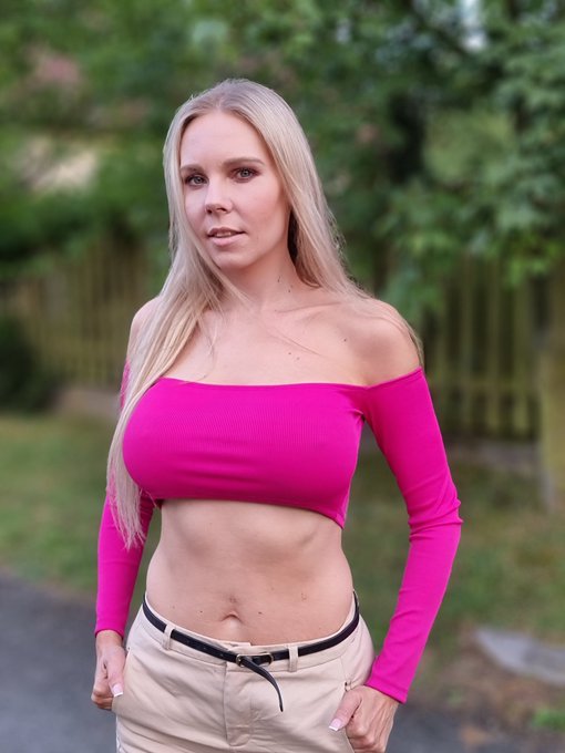 Have a nice day  https://t.co/5hLctbS4o3 https://t.co/nAHqYy18J4<a href="/tag/tiktok"class="tags"><span>#tiktok</span></a>