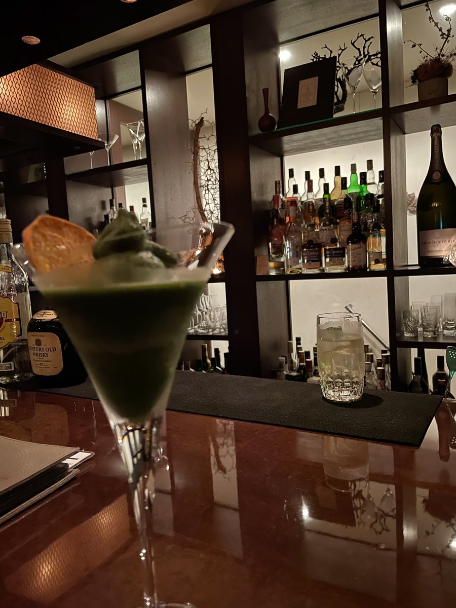 mso_hsm's tweet photo. 久しぶりに 😊
抹茶のフローズンモヒート
あかしのハイボール
 #Notblue  #姫路Bar https://t.co/7hvKr2xdgM