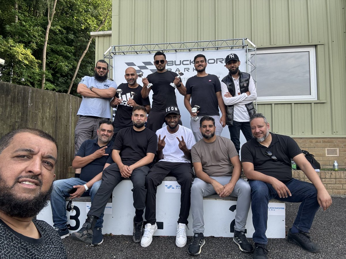 Amazing day out at <a href="/BuckmorePark/">Buckmore Park Kart Circuit</a> for a bit of high speed go karting ! Fantastic track must go if you’ve not been 

Thanking the team there for looking after us so well looking forward to forward to seeing you all again soon !
