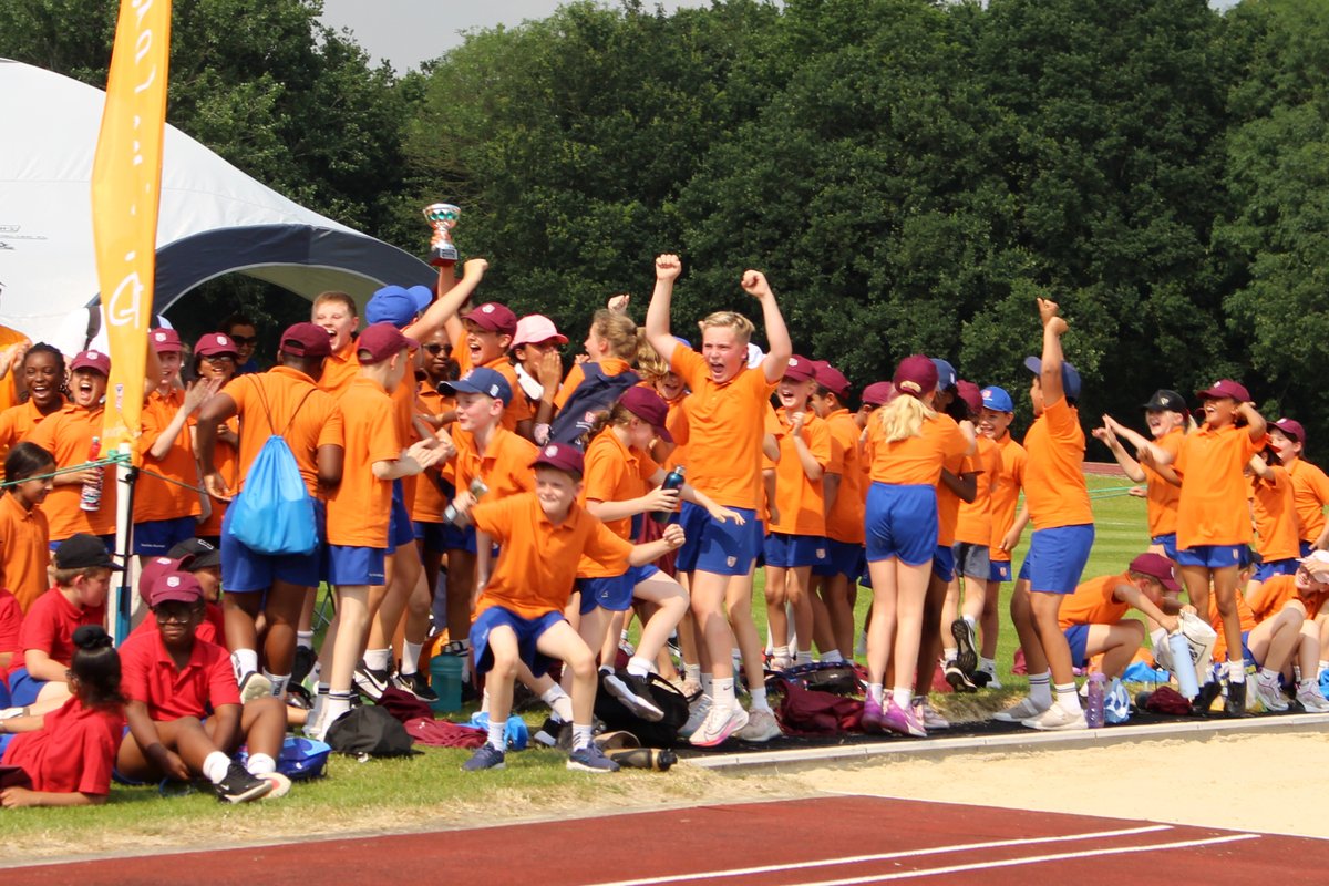 Brentwood_Prep's tweet photo. But as always with @bwprep_sport Sports Day, there can only be one winner...🔴🟠🟡🟢🔵🟣

Congratulations to our champs in orange Brimley, for 'peeling' away the competition, their amazing achievements &amp; winning the Sports Day cup!🍊💪

#SportsDay #WeAreDetermined #WeAreBrentwood https://t.co/2W4AqOhhPX