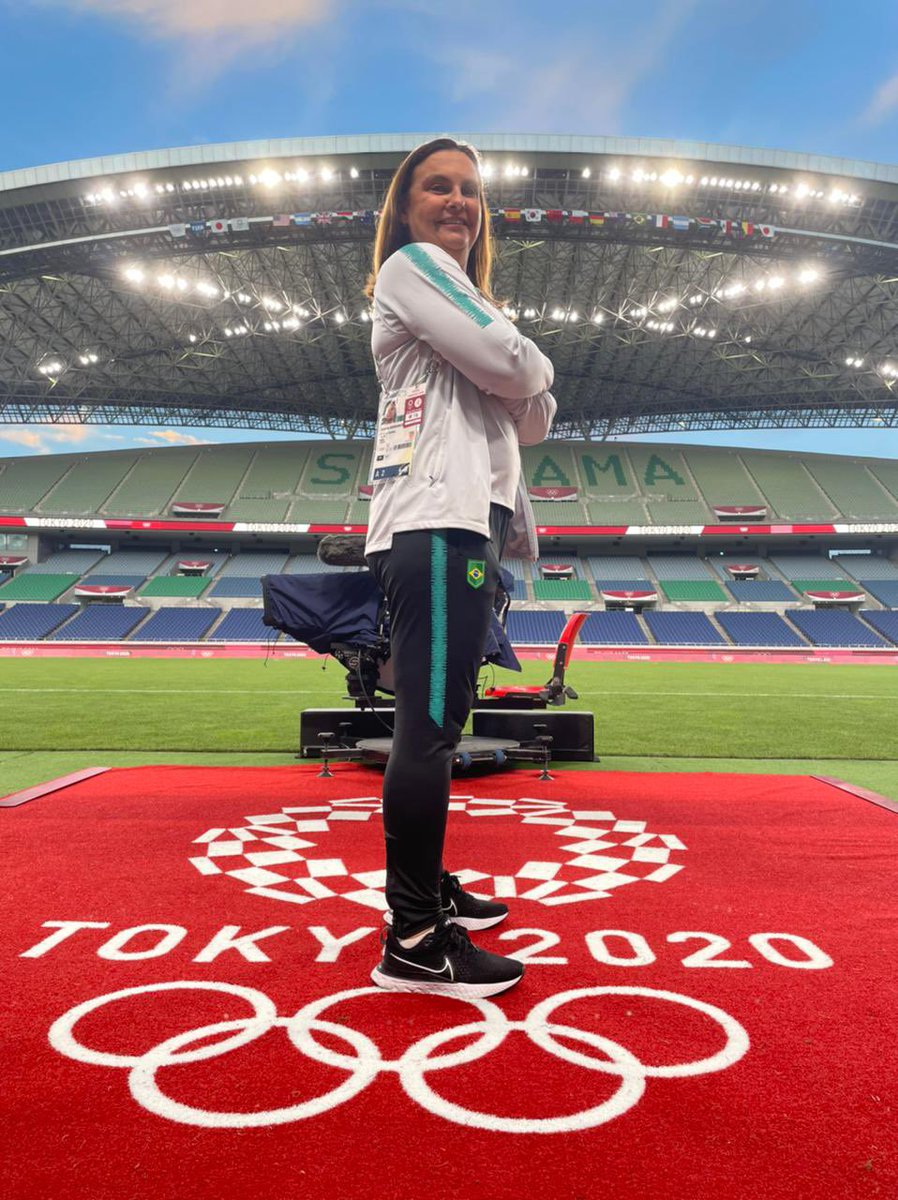 #tbtzao … Momento único e inesquecível. Que venha uma grande Olimpíada para todos os atletas Brasileiros 🇧🇷, em especial para nossa @selecaofemininadefutebol. Vai Brasil !! Hoje ás 14h estarei na Rádio Gaúcha comentando o jogo da nossa Seleção!!!