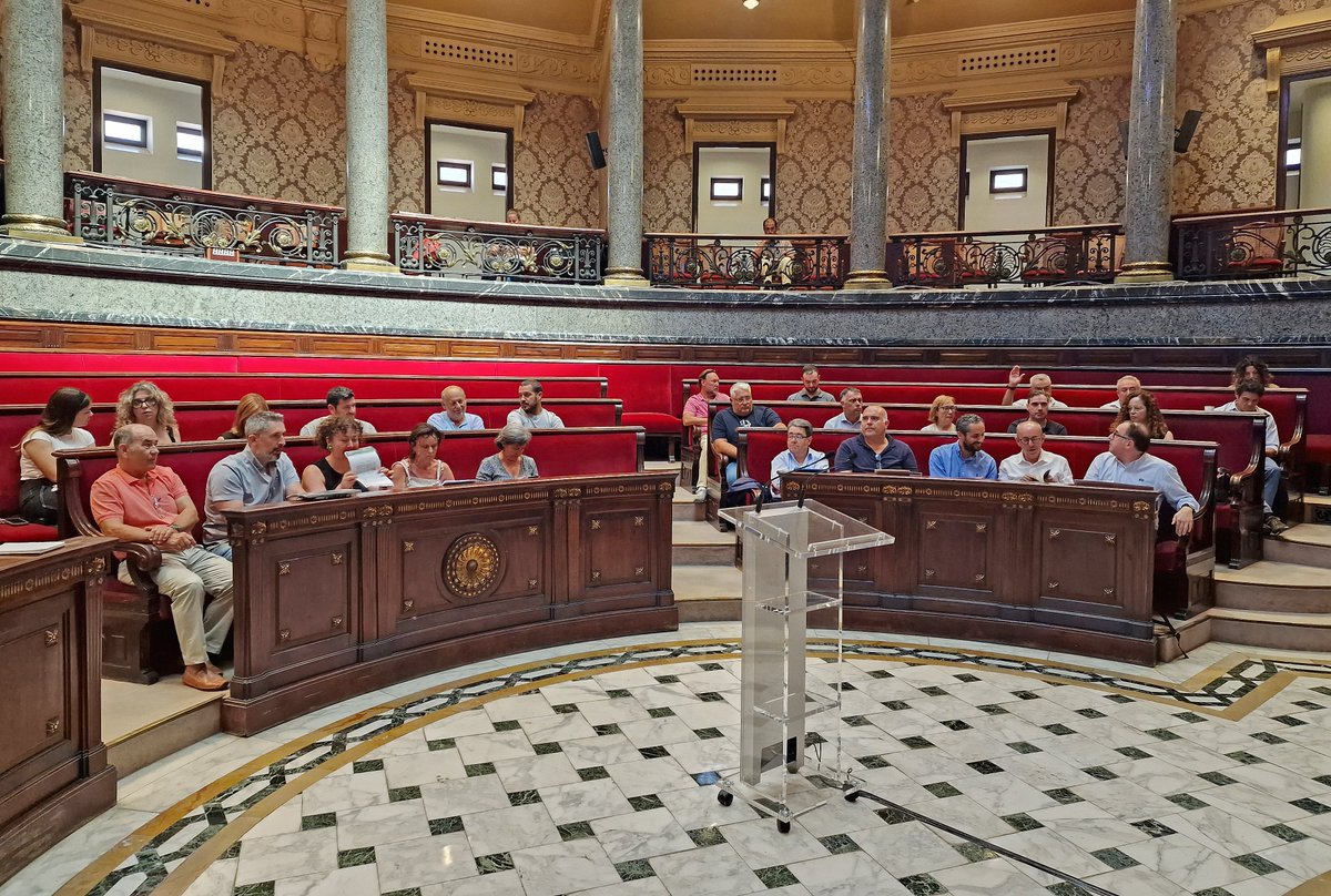 Emtre_AMV's tweet photo. 🏛️La Asamblea de la EMTRE da cuenta de los resultados de las caracterizaciones de los residuos de los contenedores gris y marrón de los 45 municipios que forman la entidad✅

♻️Estos datos permitirán a los ayuntamientos mejorar la separación de residuos en el #AMV 🚮

#emtretodos https://t.co/FvuwuKGZ13