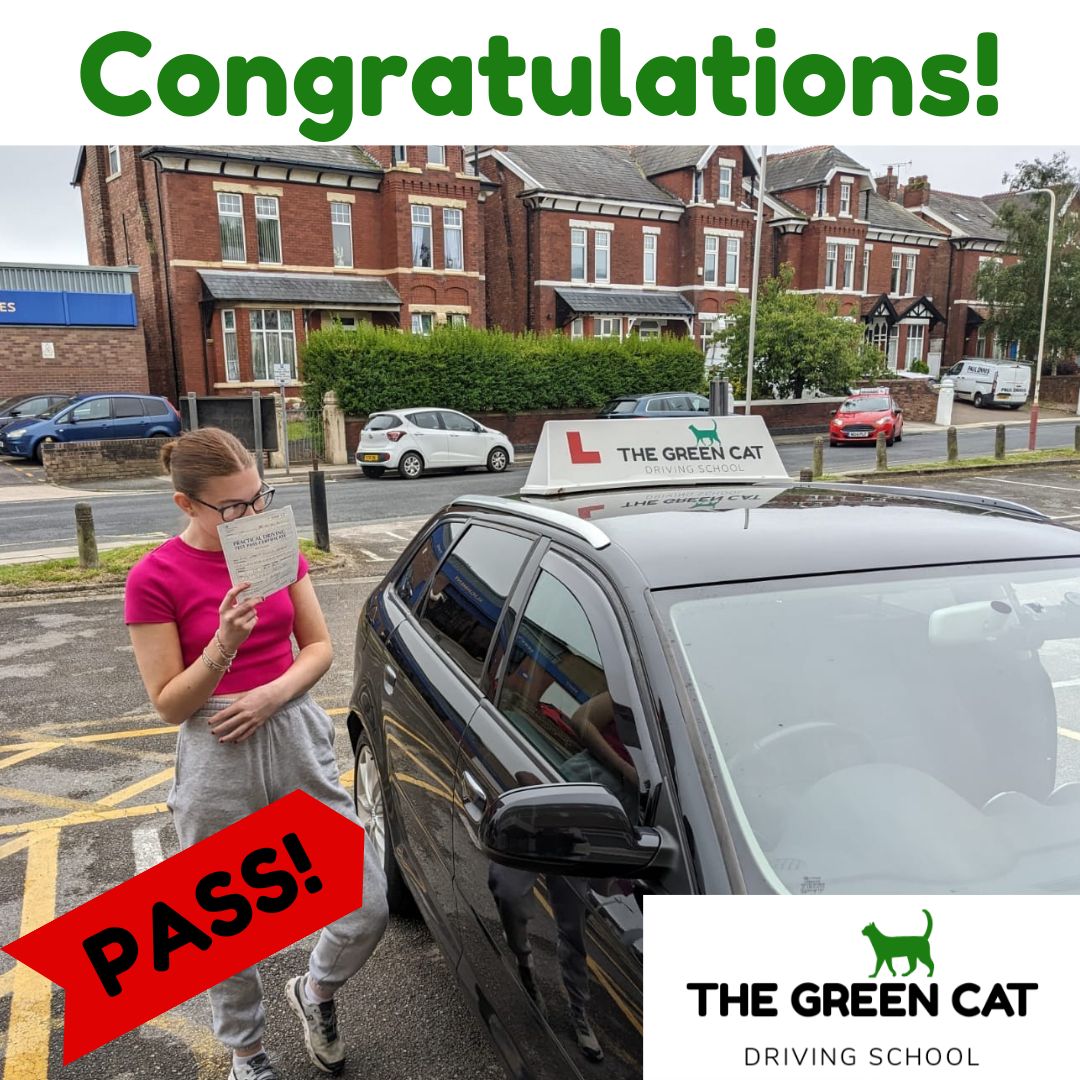 Well done to a slightly shy Grace for her first time pass in Southport today, with only 3 driver faults.