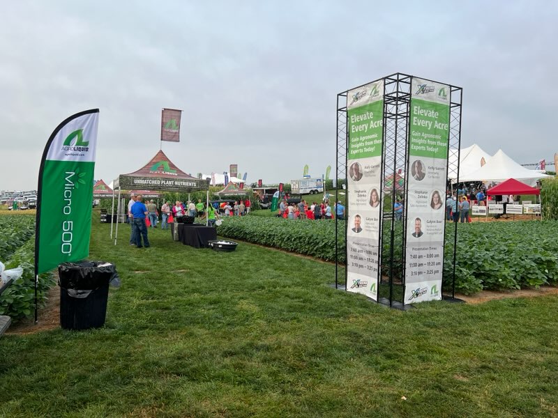 LiquidAgro's tweet photo. It's looking to be a fantastic day at #AgPhD Field Day. We're looking forward to a day full of learning and great conversations! Stop by and say hello if you're in Baltic, SD today! https://t.co/kH0CuFo3Xy