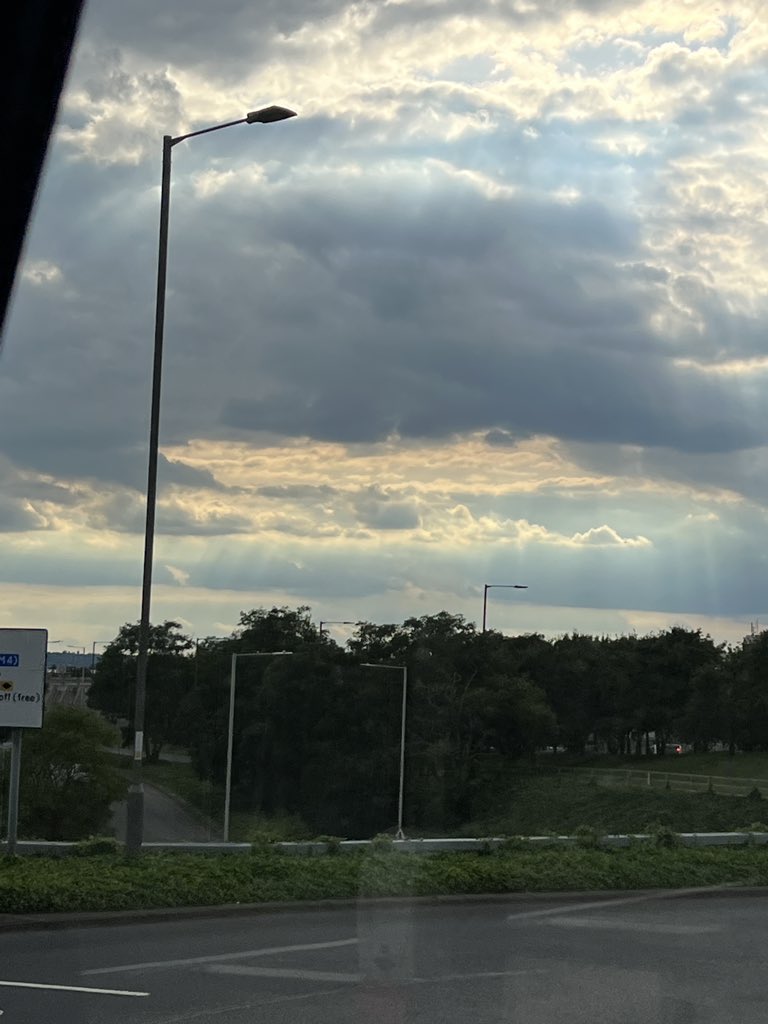 저희는 여행을 좋아하는 커플이에요 
맘맞는 부커분들과 친해지면 함께 일본이든 해외든 랜트해서 함께하고픈게 로망입니다💕
#부커 #섹트 #여행 #커플여행 #8단계가능 #건오